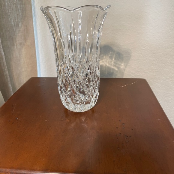 GORHAM CRYSTAL King Edward Pattern 6” Flared Crystal Vase - Picture 3 of 6